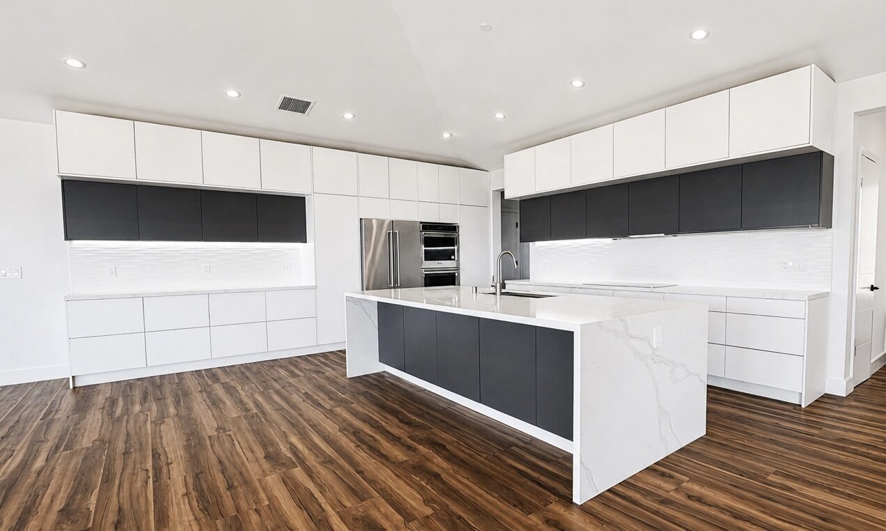 Kitchen with full-height stone backsplash